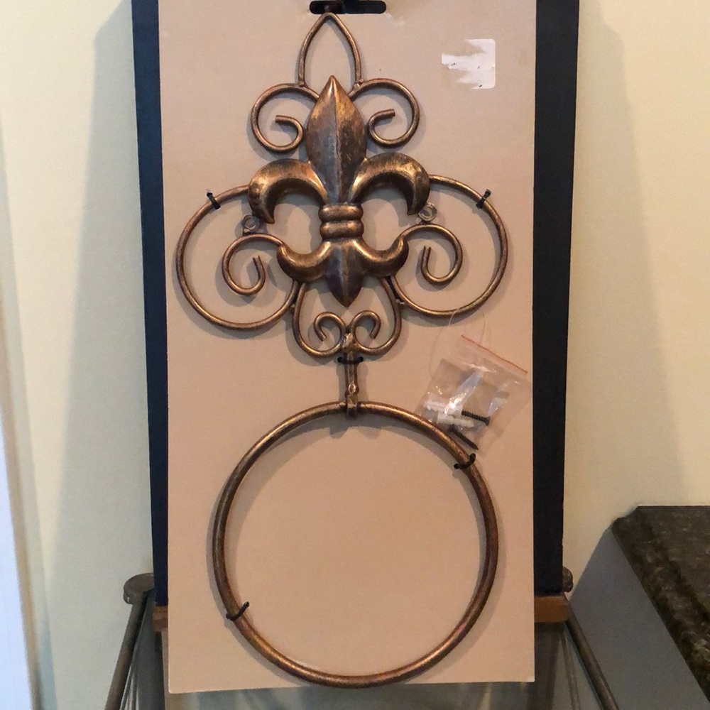 Towel Holder